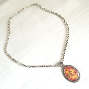 Vintage KC Silver Maple Leaf Pendant Necklace